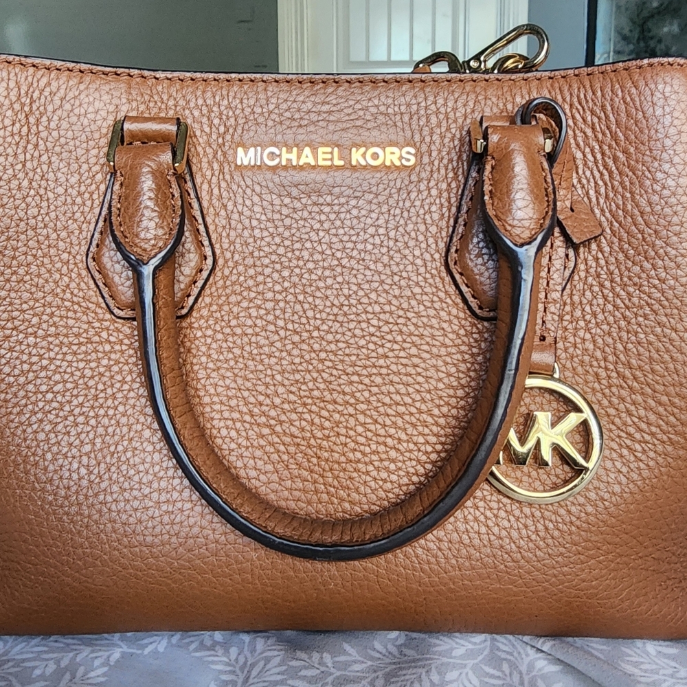 MICHAEL KORS Savannah Small Satchel Handbag | Brown Genuine Leather Designer Bag - Picture 2 of 13